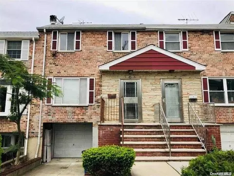 240-33 67th Ave, Douglaston, NY 11362