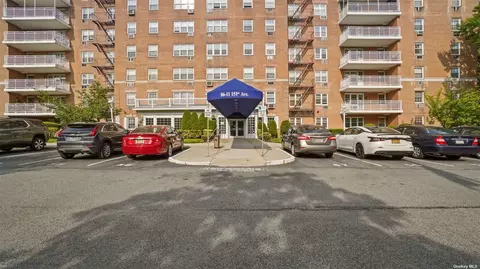 86-11 151st Ave #2F, Howard Beach, NY 11414