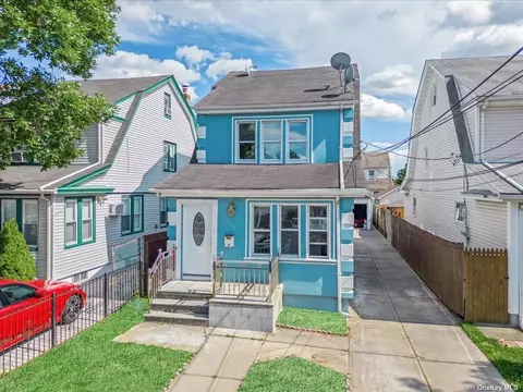 218-40 94th Rd, Queens Village, NY 11428