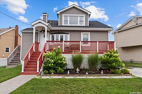 51 East Ave, Lawrence, NY 11559