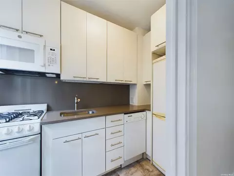 7 Park Ave #8B, New York, NY 10016