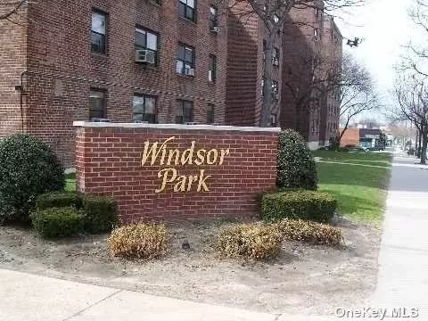 211-02 73rd Ave #2K, Bayside, NY 11364
