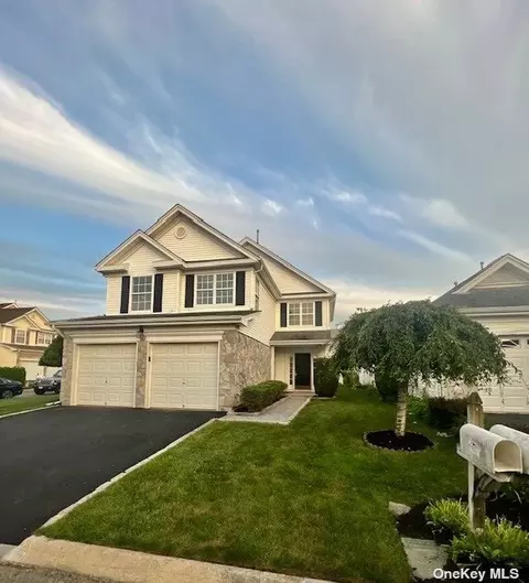 12 Chelsea Ln #0, Middle Island, NY 11953