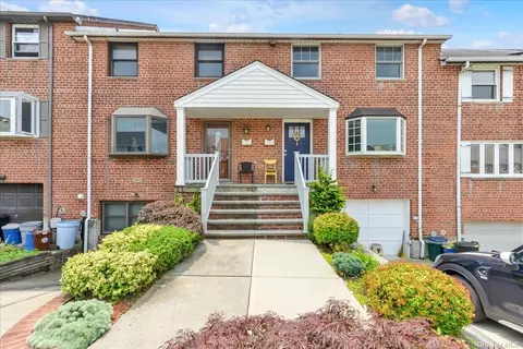 240-08 65 Ave, Douglaston, NY 11362