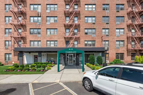 84-20 153rd Ave #4E, Howard Beach, NY 11414