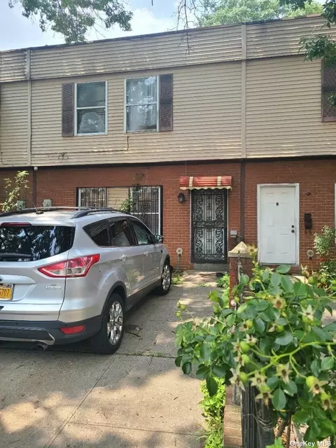 1874 Strauss St, Brooklyn, NY 11212