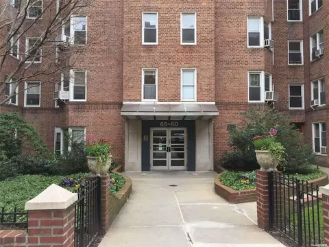65-60 Wetherole St #4A, Rego Park, NY 11374