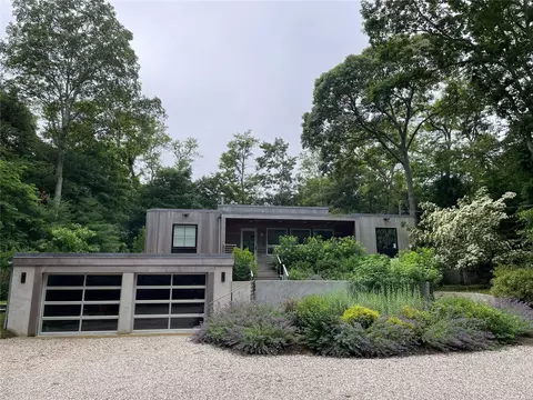 256 Town Ln, Amagansett, NY 11930