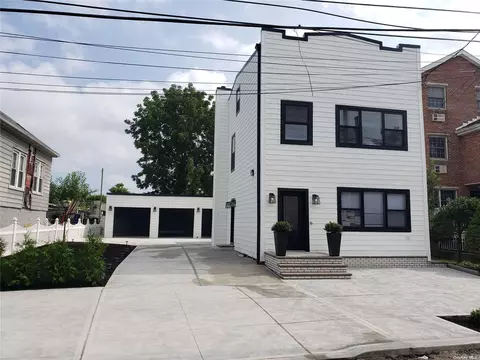 79-10 Juniper Valley Rd, Middle Village, NY 11379