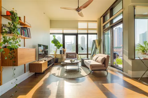10-17 Jackson Ave #4A, Long Island City, NY 11101