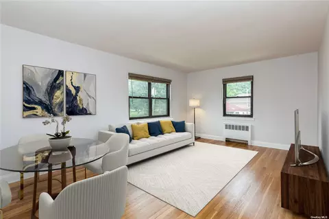 76-30 Springfield Blvd #UPPER, Bayside, NY 11364