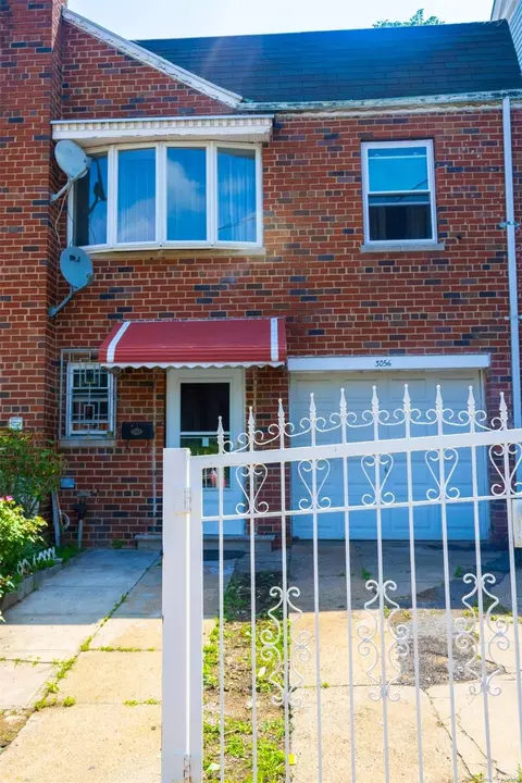 3056 Barker Ave, Bronx, NY 10467