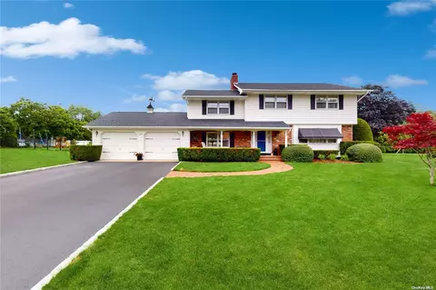 625 Bennetts Ln, Southold, NY 11971