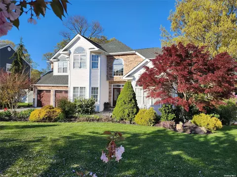 Undisclosed, Nesconset, NY 11767