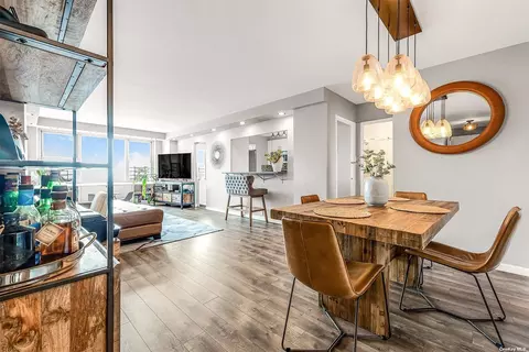 70-25 Yellowstone Blvd #21N, Forest Hills, NY 11375