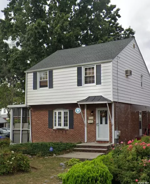 65-44 183rd St, Fresh Meadows, NY 11365