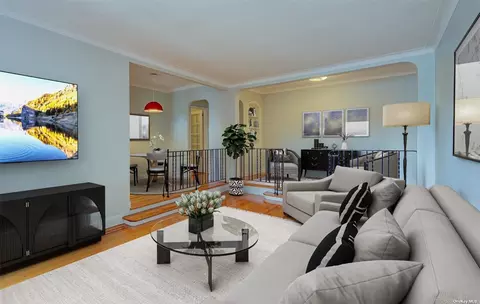 77-14 113th St #4P, Forest Hills, NY 11375