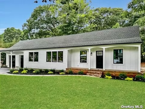 198 Church Dr, Mastic Beach, NY 11951