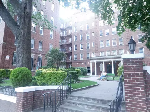 141-25 Northern Blvd #F29, Flushing, NY 11354
