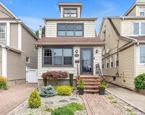 150-27 20th Rd, Whitestone, NY 11357
