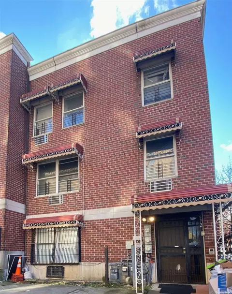 572 E 170th St, Bronx, NY 10456