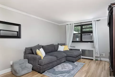 164-22 Willets Point Blvd #4-20, Whitestone, NY 11357