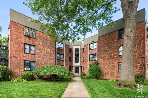 22-56 80th St #153E, East Elmhurst, NY 11370