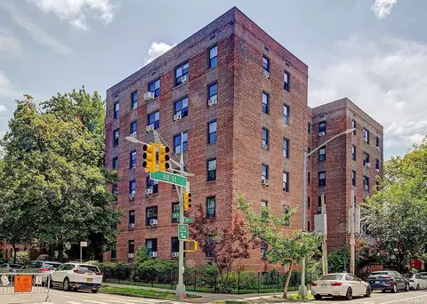 88-10 34th Ave #1D, Jackson Heights, NY 11372