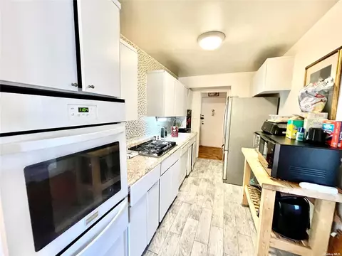 210-15 23 Ave #1, Bayside, NY 11360
