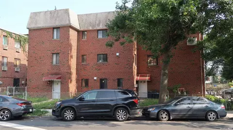91-08 103rd Ave, Ozone Park, NY 11417