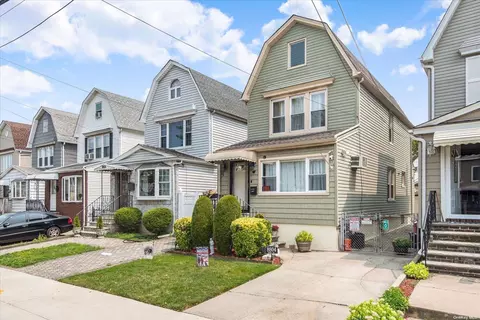 88-04 Aubrey Ave, Glendale, NY 11385