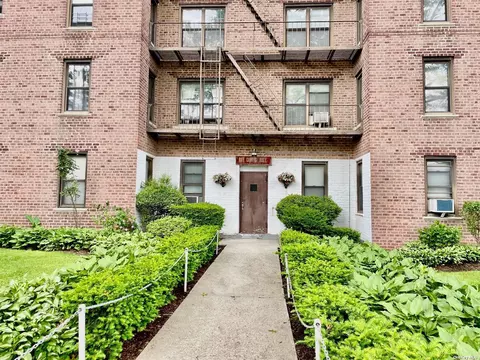 112-24 Northern Blvd #6A, Corona, NY 11368