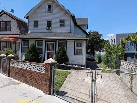 17-16 Redfern Ave, Far Rockaway, NY 11691