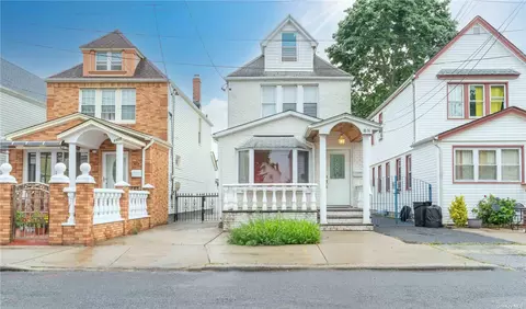 89-54 214th St, Queens Village, NY 11427