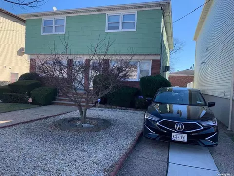 46 Titus Ave, Staten Island, NY 10306