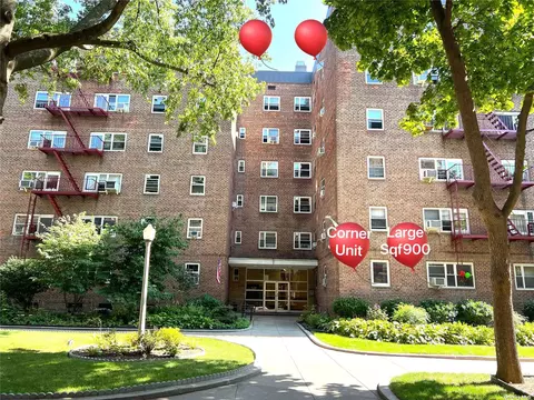 44-69 Kissena Blvd #1M, Flushing, NY 11355