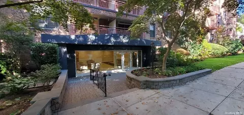 43-25 Douglaston Pkwy #6D, Douglaston, NY 11363