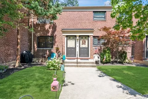 219-22 74th Ave #1ST, Bayside, NY 11364