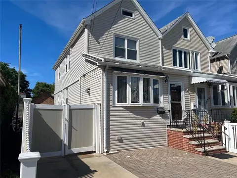 247-11 89th Ave, Bellerose, NY 11426