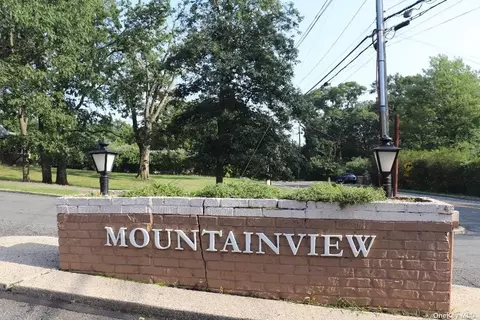 7 Sierra Vista Ln #7, Clarkstown, NY 10989