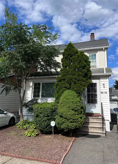 9419 240th St, Floral Park, NY 11001