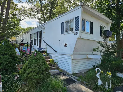 1964-40 River Rd #40, Calverton, NY 11933