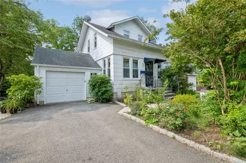 283 Fairlawn Ave, West Hempstead, NY 11552