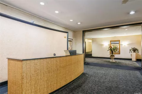 123-35 82nd Rd #5P, Kew Gardens, NY 11415