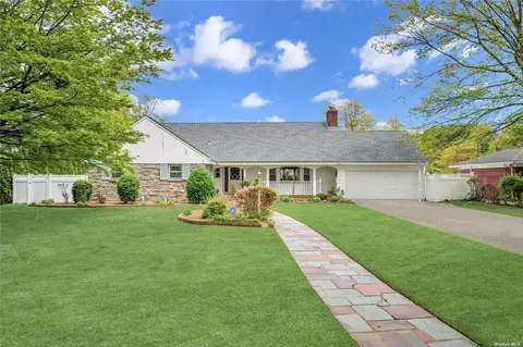 148 Saint Pauls Rd, Hempstead, NY 11550