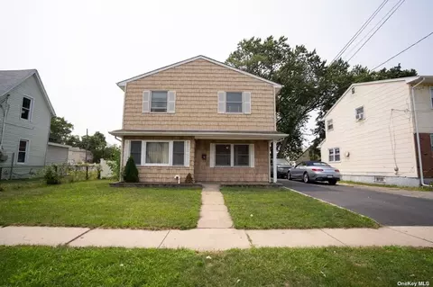75 James L L Burrell Ave, Hempstead, NY 11550