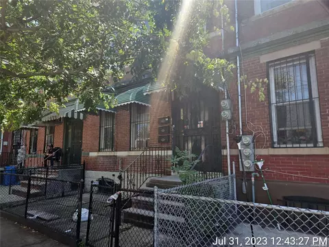 1282 Sutter Ave, Brooklyn, NY 11208