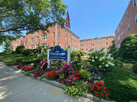 290 Atlantic Ave #123, East Rockaway, NY 11518