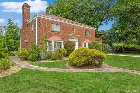 520 Broadway, Cedarhurst, NY 11516