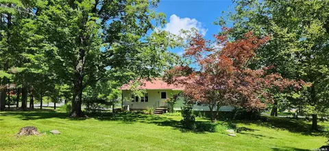 201 Mill Rd, Olivebridge, NY 12461